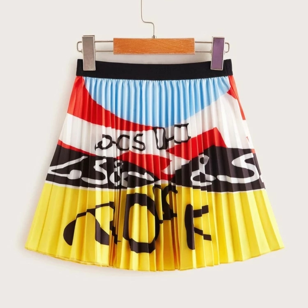 Pleated skirt